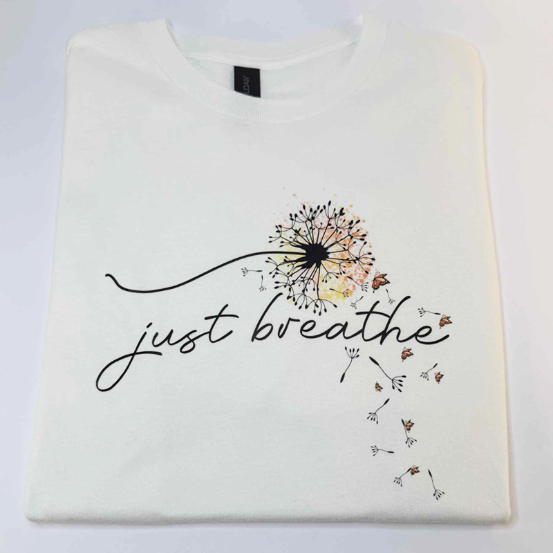 White Short Sleeve Tee Shirt with Dandelion